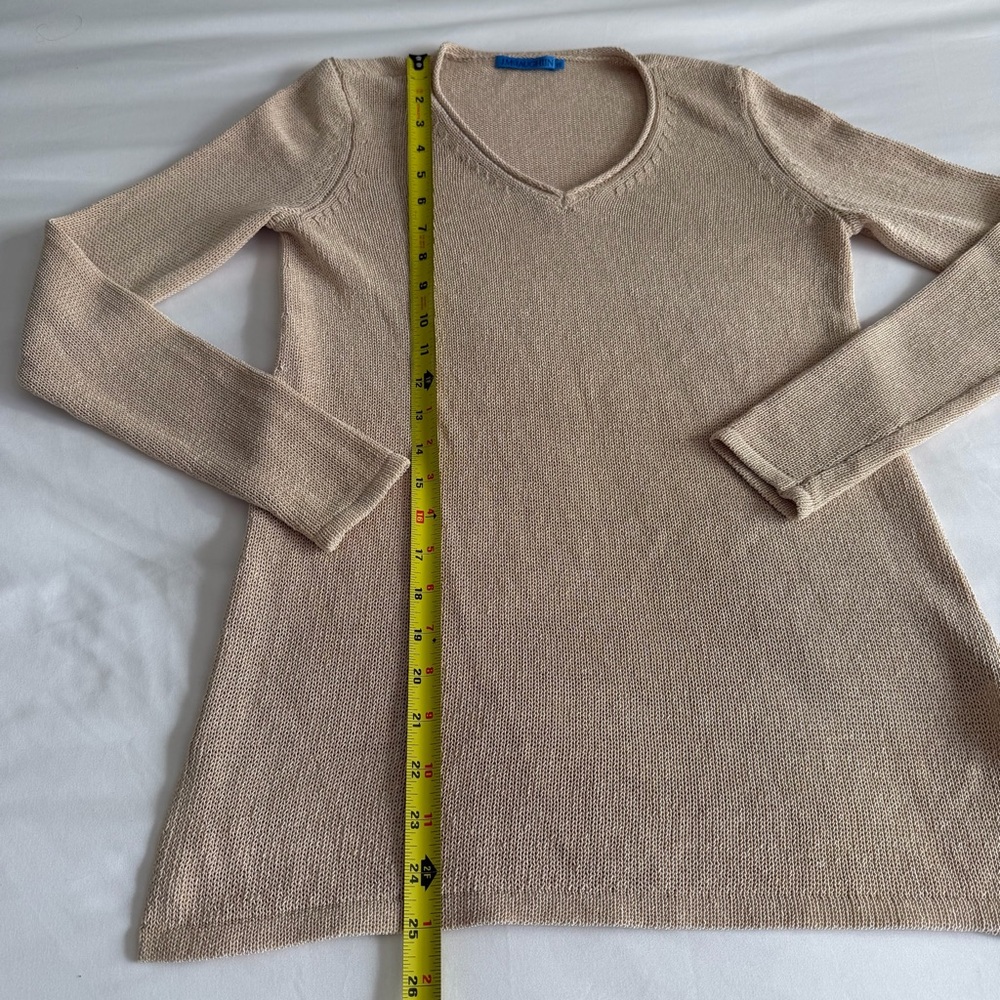 J. McLaughlin "Callum" Beige Tan Lightweight V-Neck Open Knit Sweater Classic - Picture 15 of 15